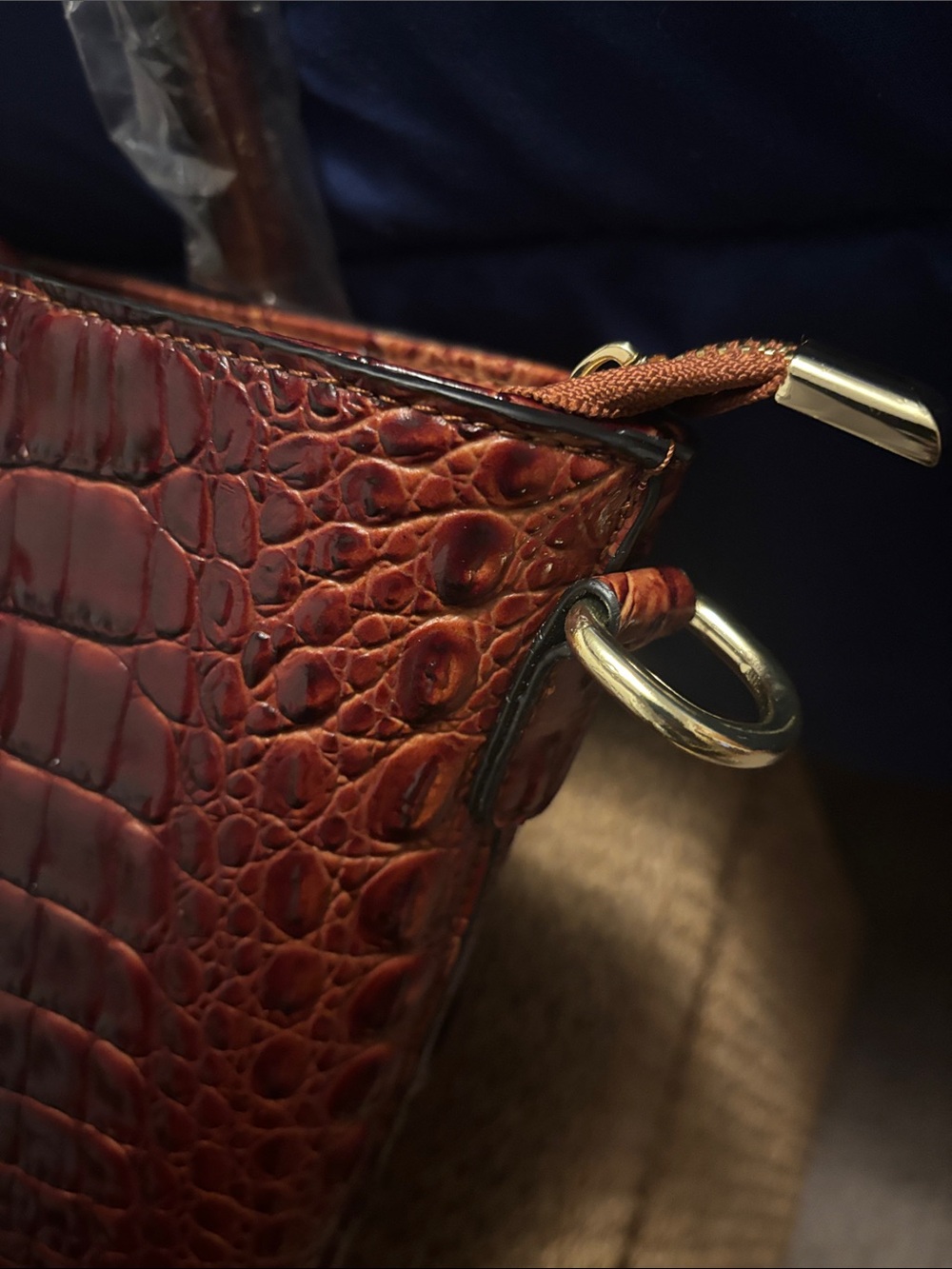 Croc-Embossed Faux Leather Tote Bag with Crossbody Strap in Brown - Picture 6 of 10
